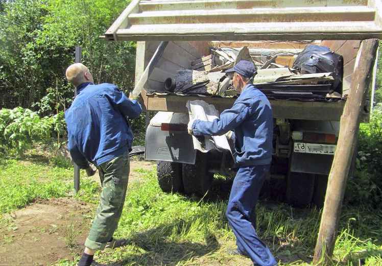 Вывоз мусора с дачного участка с грузчиками из Якутск в Новый Уренгой