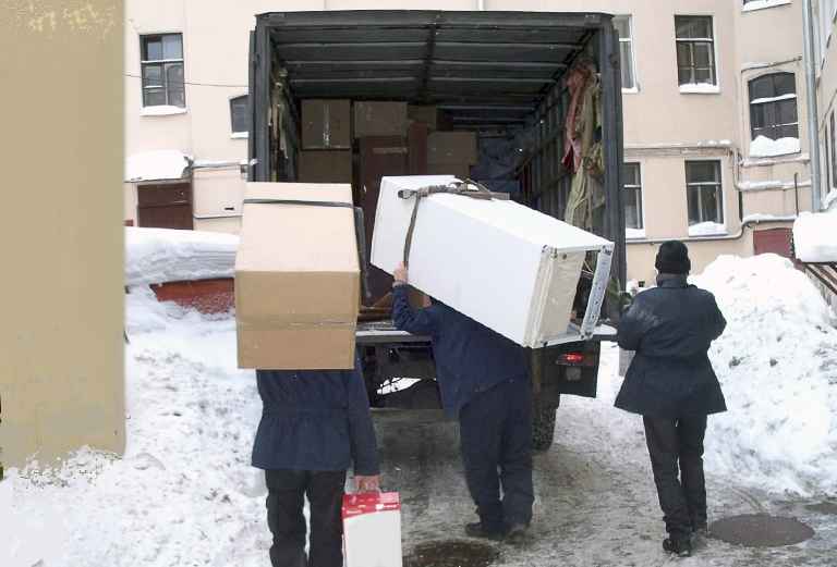 Доставка автотранспортом кровати попутно из Уфа в Отрадный