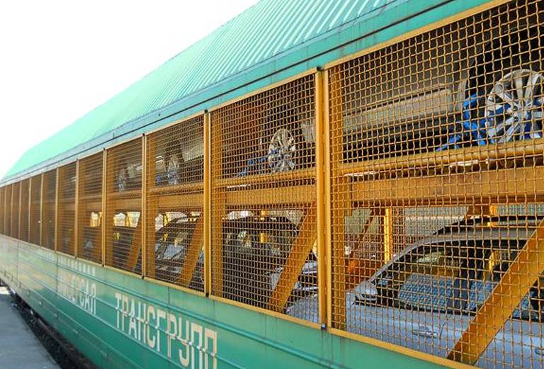 Доставить железнодорожным транспортом машину стоимость из Казани в Сочи